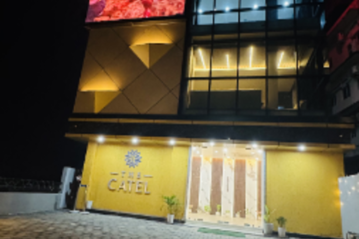 Hotel 16 of 25