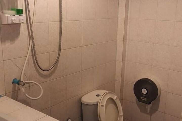 Room 70 of 110