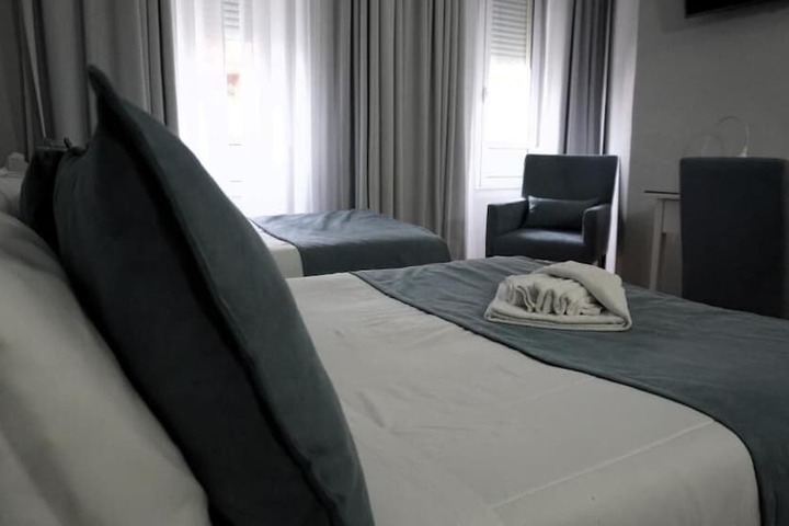 Room 8 of 59