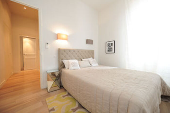 Room 30 of 64
