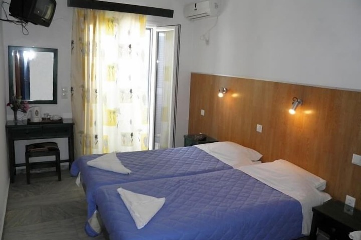 Room 7 of 58