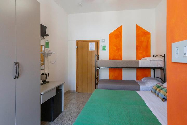 Room 7 of 60