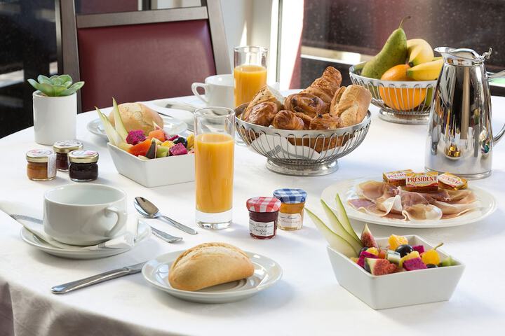 Breakfast meal