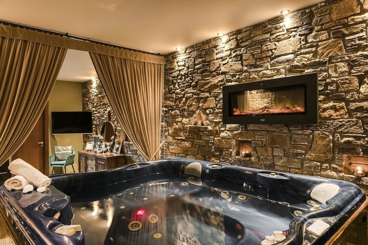 Spa 141 of 197