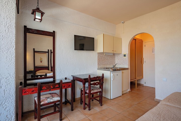 Room 20 of 40