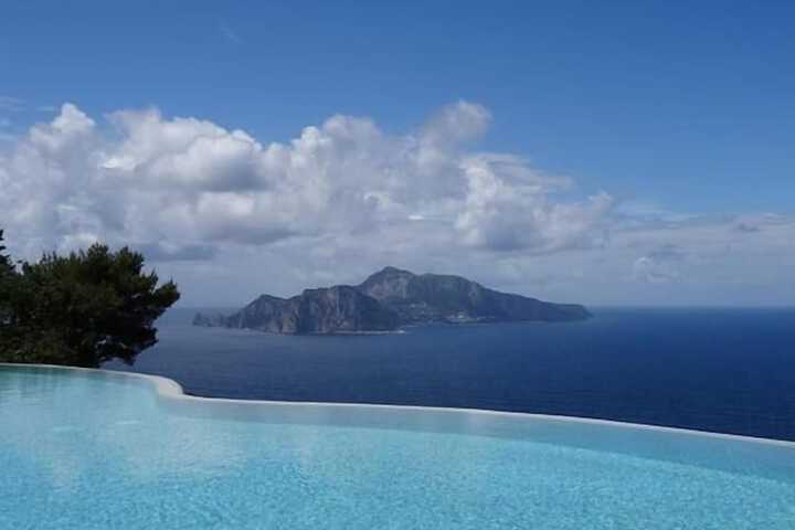 Pool 43 of 62