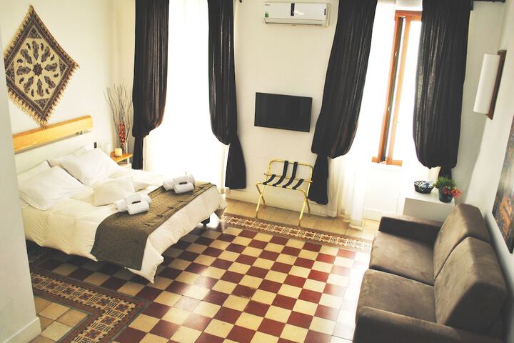 Room 7 of 63