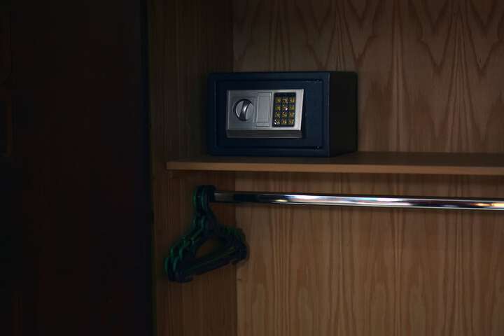 Room 49 of 91