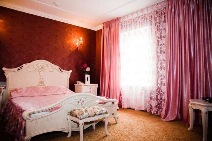 Room 19 of 47