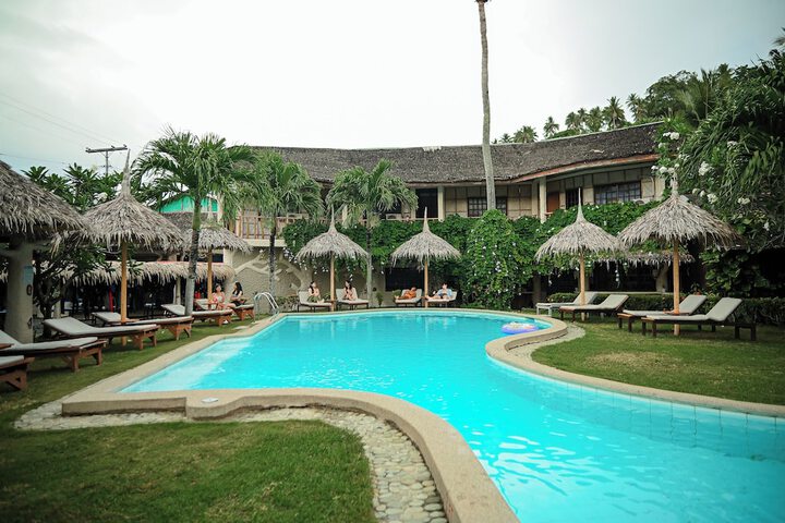 Pool 65 of 122