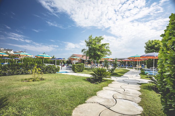 Pool Hotel