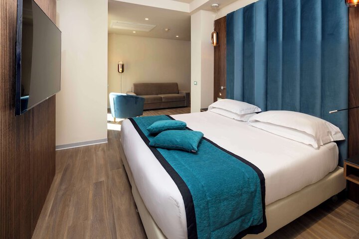 Room 20 of 55