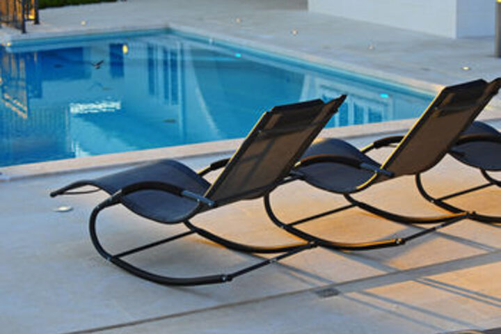 Sundeck 48 of 51