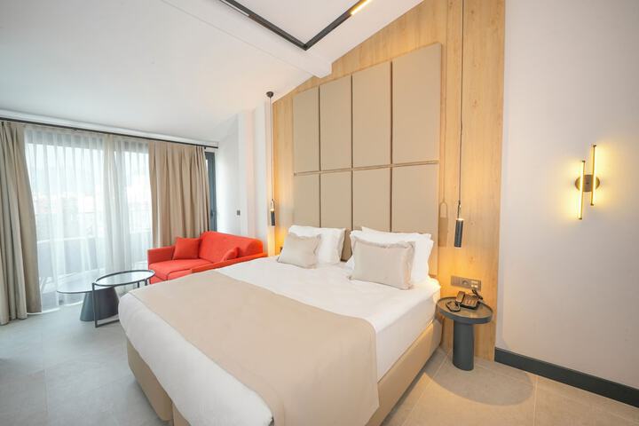 Room 19 of 27