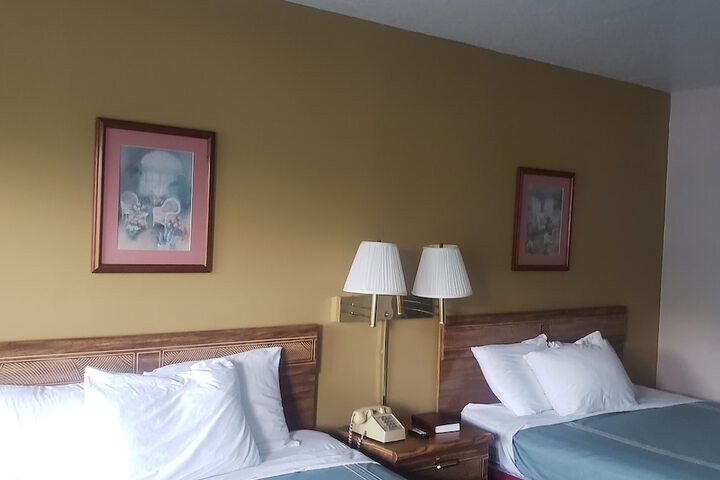 Room 20 of 83