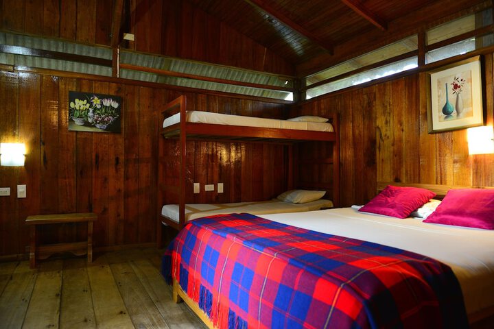Room 10 of 73