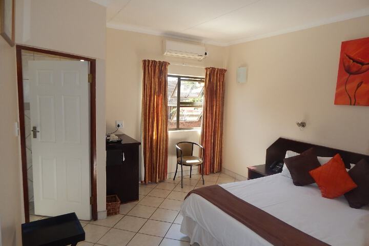Room 16 of 87