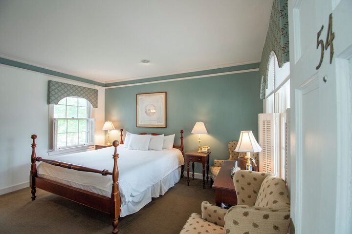 Room 42 of 75