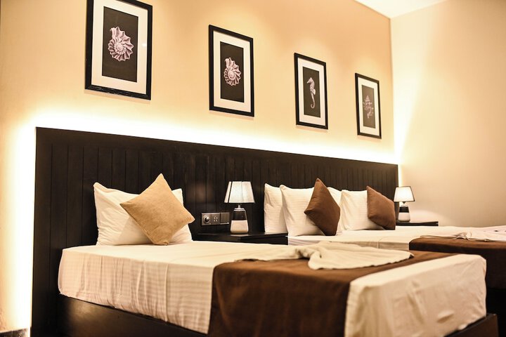 Room 76 of 171