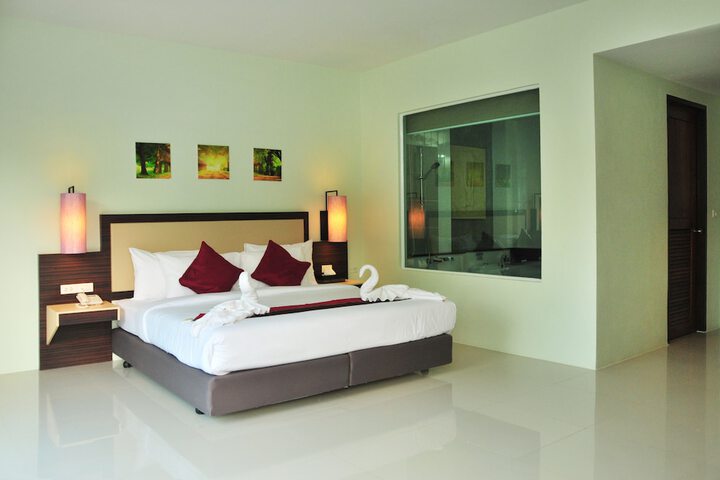 Room 14 of 92
