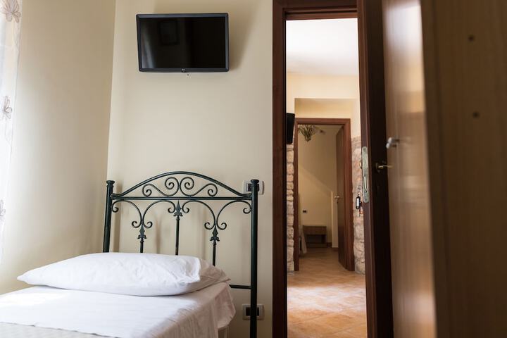 Room 14 of 45