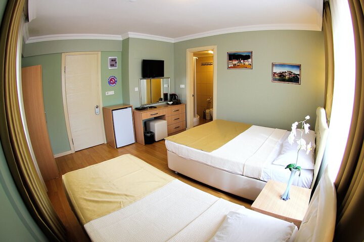 Room 5 of 56