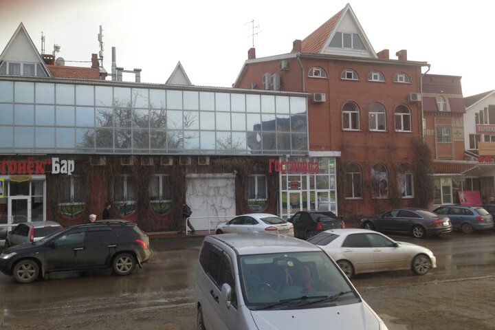 OGONEK gostinichnyy kompleks, OOO