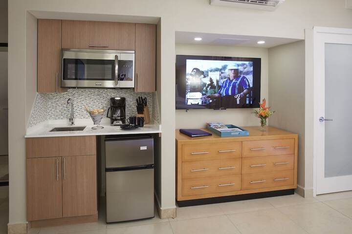 Private kitchenette