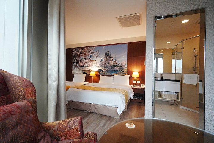 Room 40 of 61