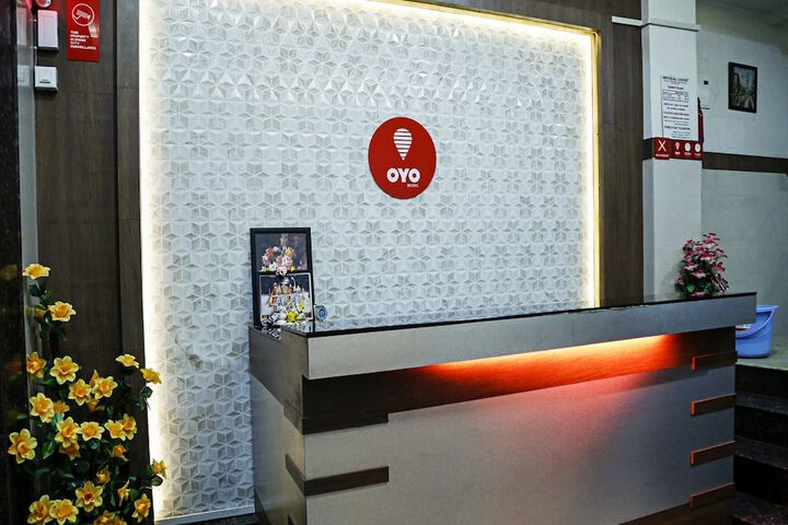 OYO 4302 Hotel Imperial Lodge
