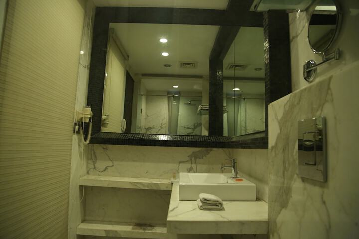 Bath Photo