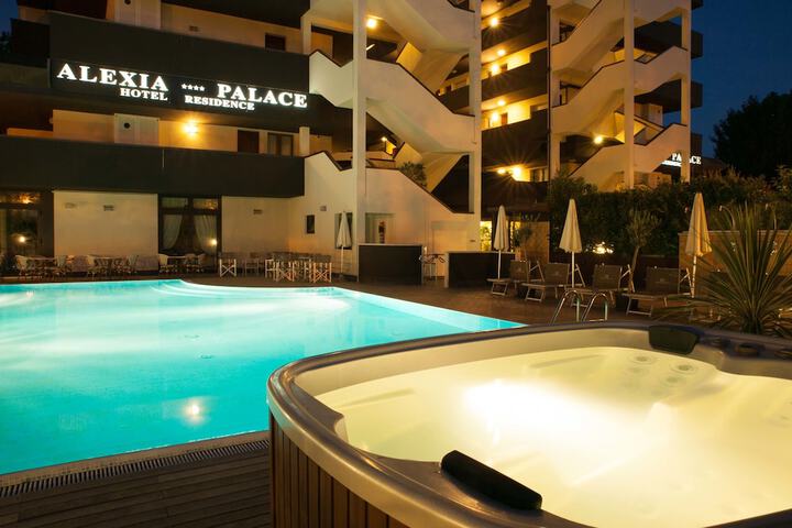 Alexia Palace Hotel Residence in Cesenatico