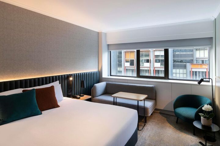 Room 38 of 111