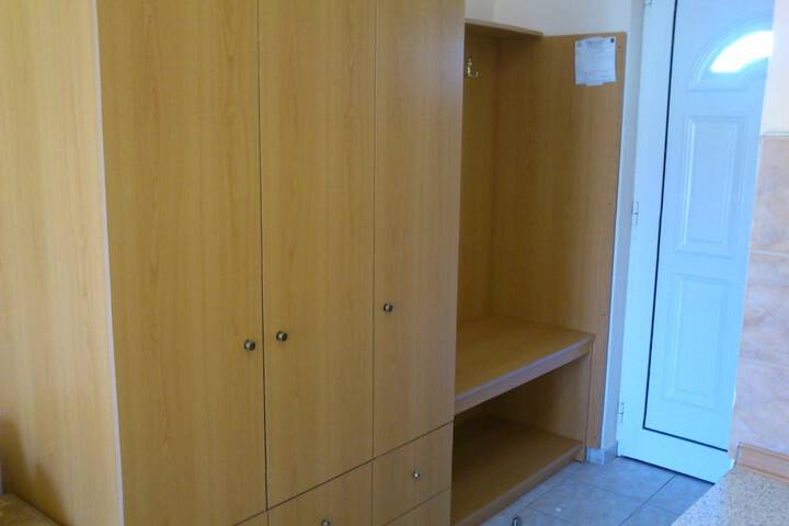 Room 5 of 44
