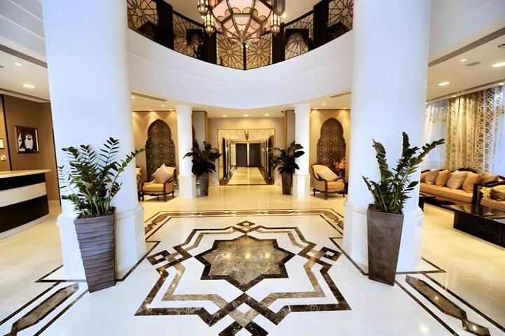 Al Hamra Hotel