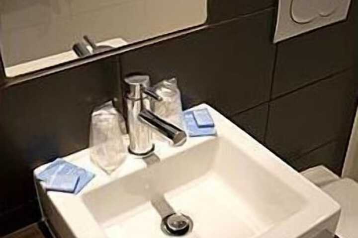 Clean Restrooms