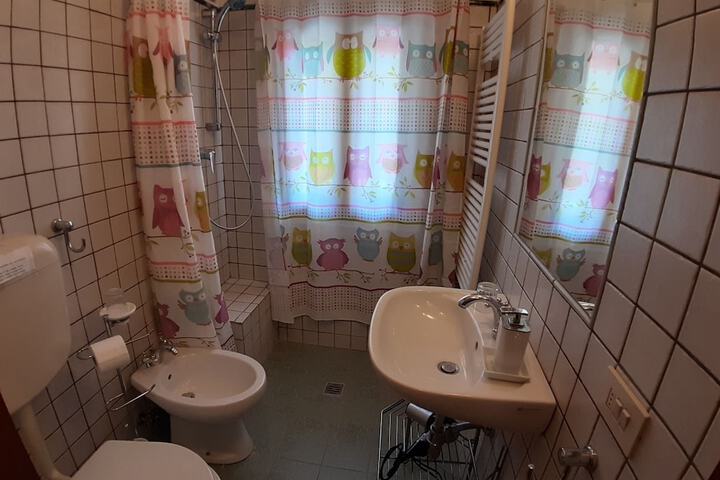 Room 13 of 39