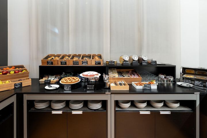 Breakfast/Coffee Service 63 of 74