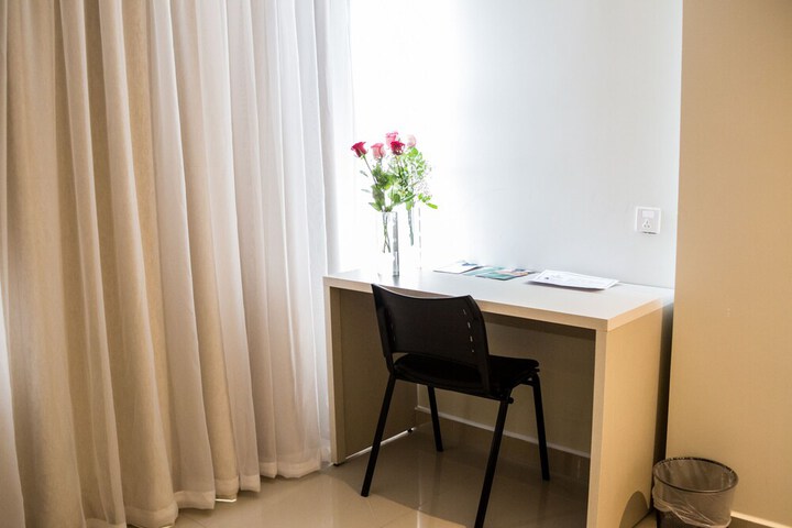 Room 28 of 73