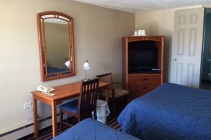 Room 3 of 6