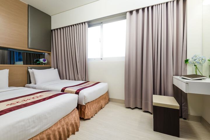 Room 30 of 56