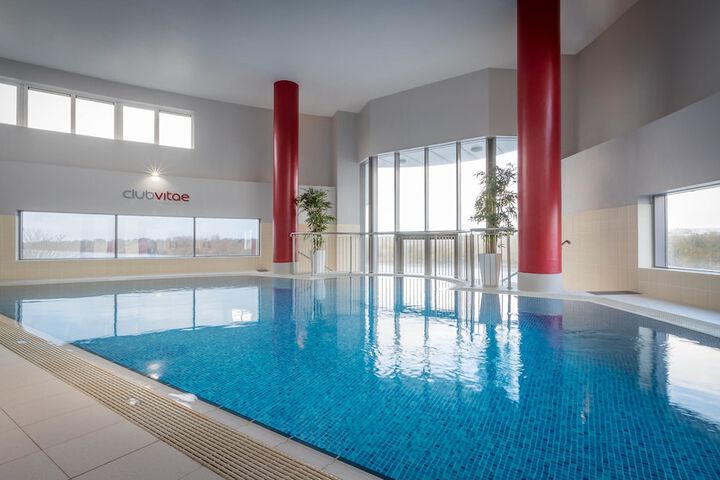 Pools & Facilities