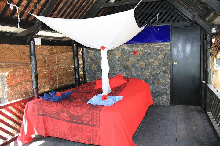 Room 6 of 68