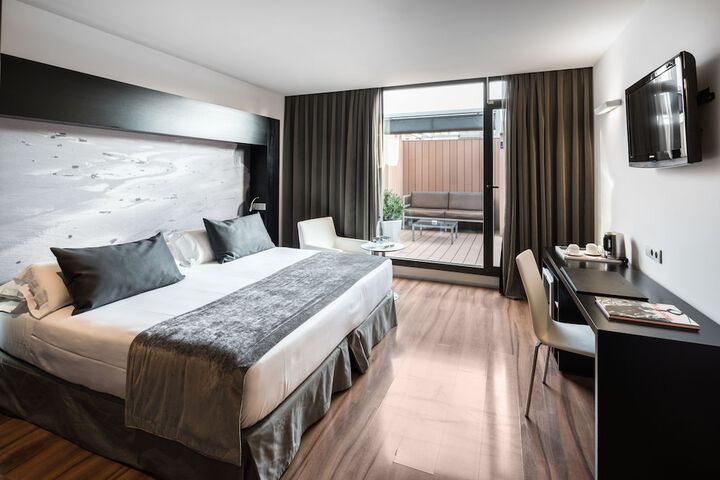 Room 13 of 92