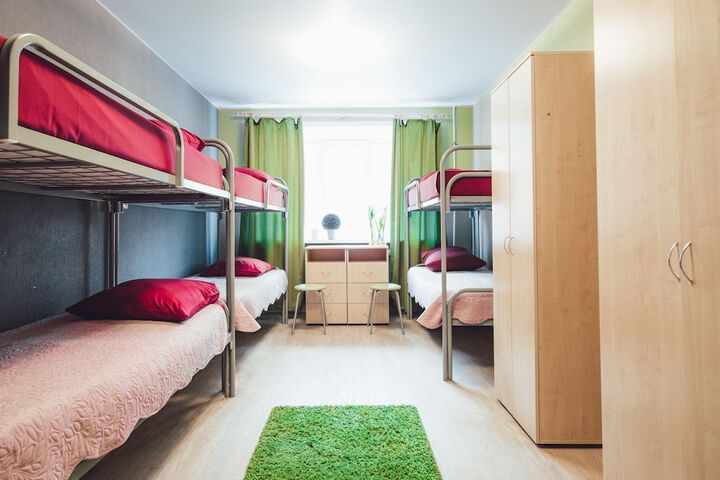 Room 19 of 48