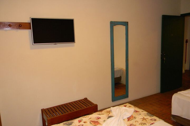 Room 16 of 72