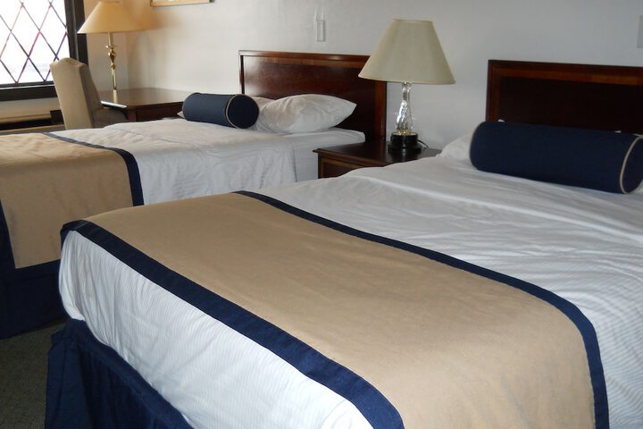 Classic 2 Double Beds (5 of 11)