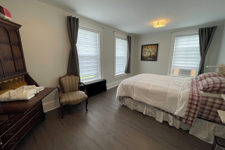 Room 15 of 29