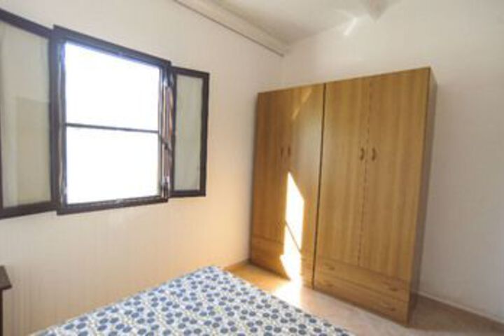 Room 11 of 22