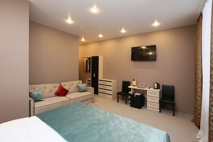 Room 27 of 54